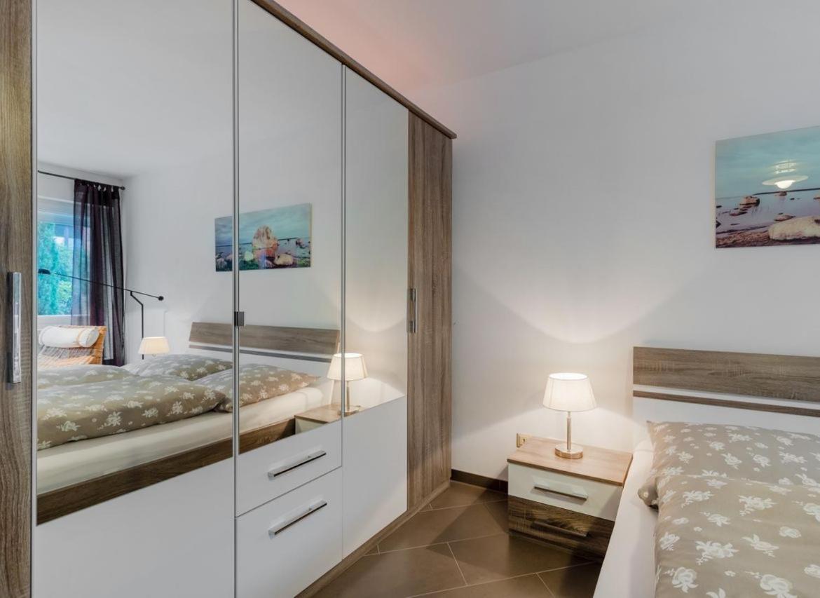 Modernes Apartment In Schoener Lage Düsseldorf Dış mekan fotoğraf