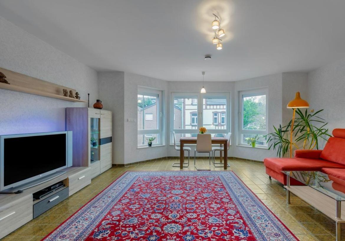 Modernes Apartment In Schoener Lage Düsseldorf Dış mekan fotoğraf