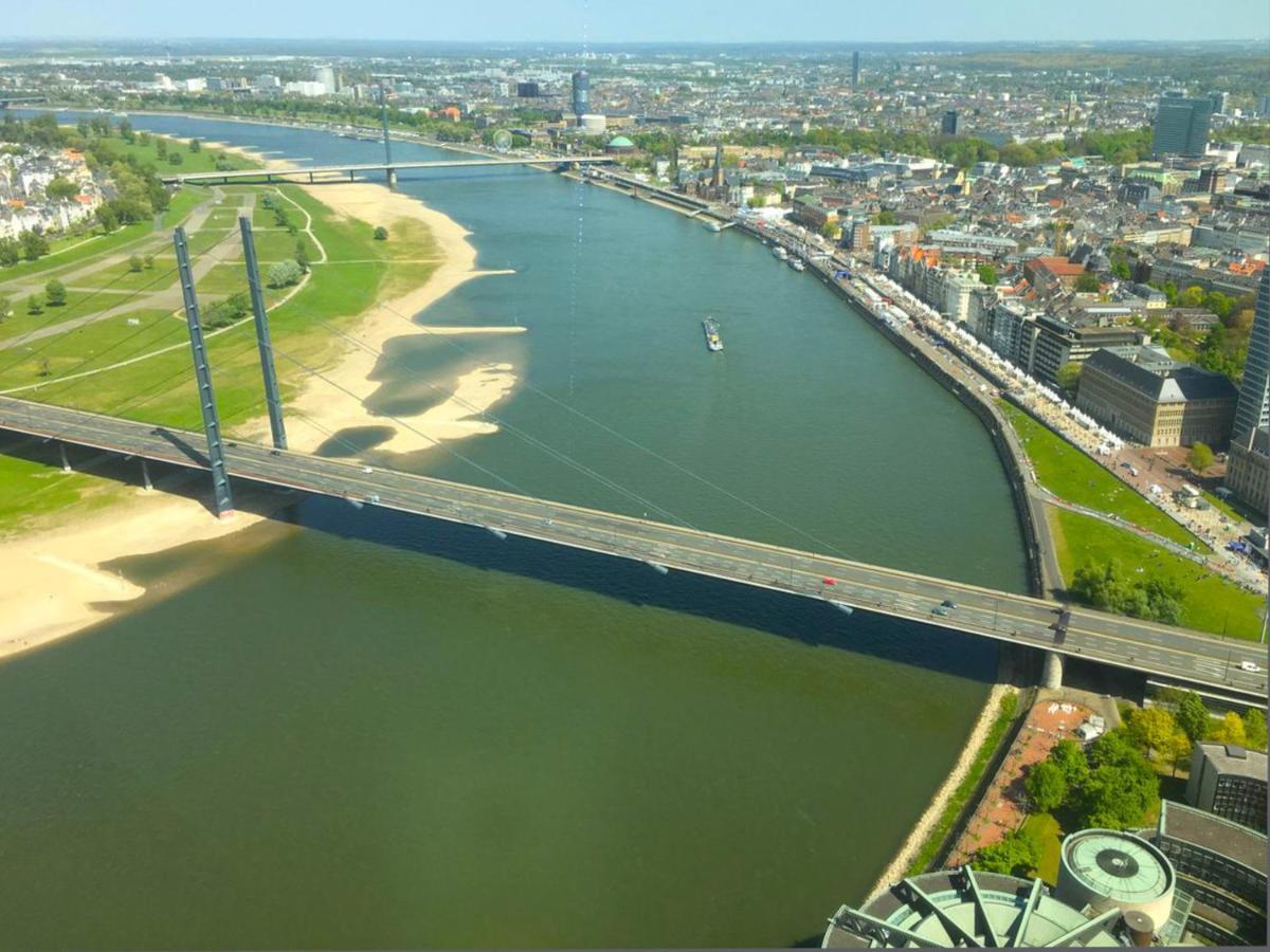 Modernes Apartment In Schoener Lage Düsseldorf Dış mekan fotoğraf